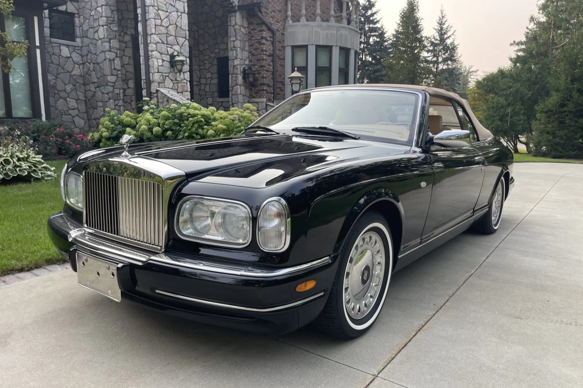 Rolls-Royce Corniche